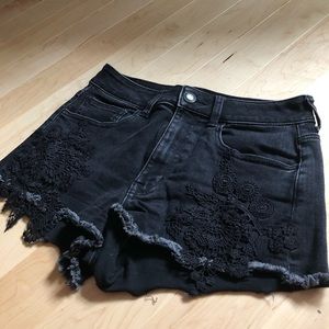 American Eagle shorts with lace